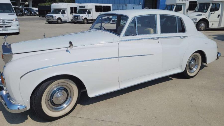 Meet the Fleet: The Stories Behind Three Classic Rolls-Royces at Alert Transportation
