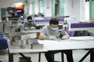 LC Sign Strengthens Its Manufacturing As A Service (MaaS) Model To Provide Fast, Customized Signage Solutions For Global Brands